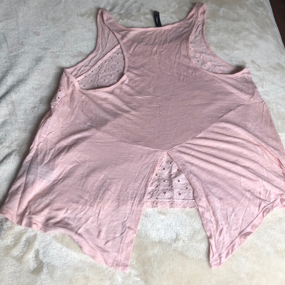 2 for $25 Pink: Racer back split open back tank - Picture 3 of 3